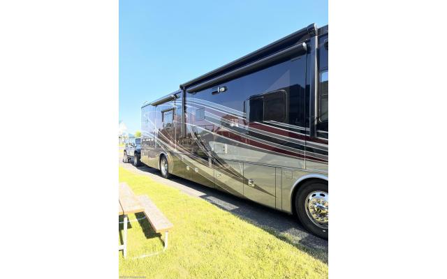 2014 Tiffin Motorhomes Phaeton 40 QBH Class A RV For Sale In Yuba City, California 95991