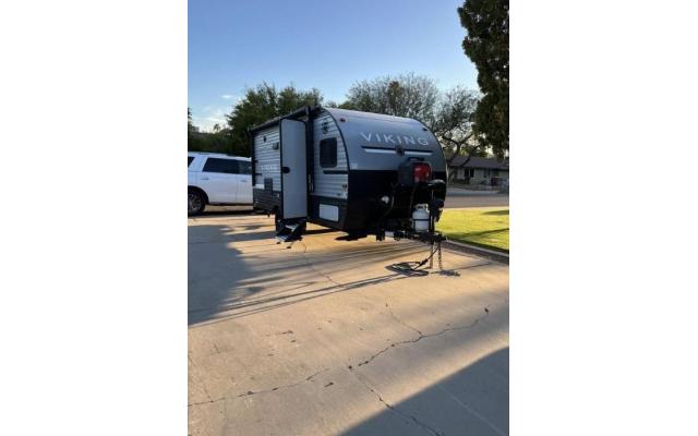 2021 Coachmen Viking Ultra-Lite 17FQS Travel Trailer for Sale In Phoenix, Arizona 85023