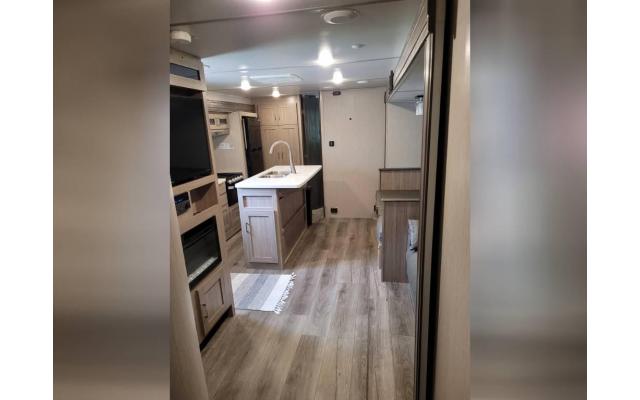 2020 Coachmen Freedom Express Liberty Edition 320BHDSLE Travel Trailer RV For Sale in Winter Springs