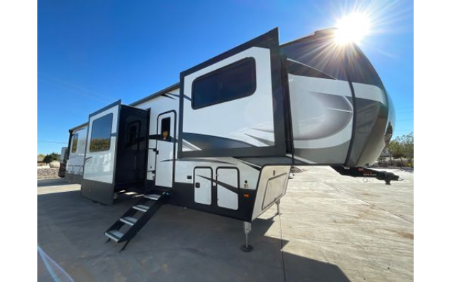 2023 Dutchmen Astoria Fifth Wheel Platinum 3803FLP Fifth Wheel For Sale In Scurry, Texas 75158