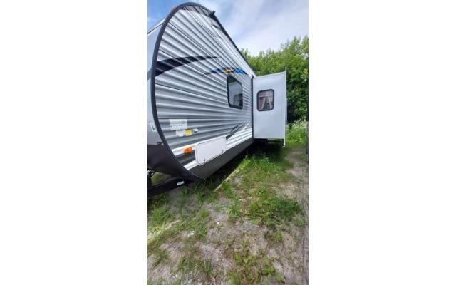 2018 Forest River Salem 32 BHDS Travel Trailer For Sale In Penetanguishene, Ontario, Canada L9M 1A9