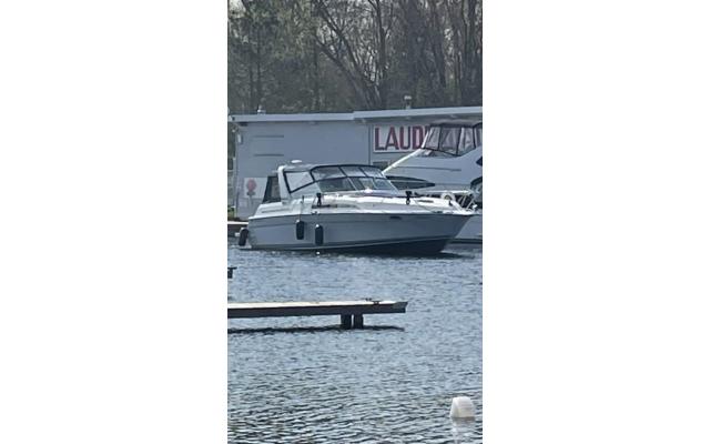 1991 Four Winns 365 Express Yacht