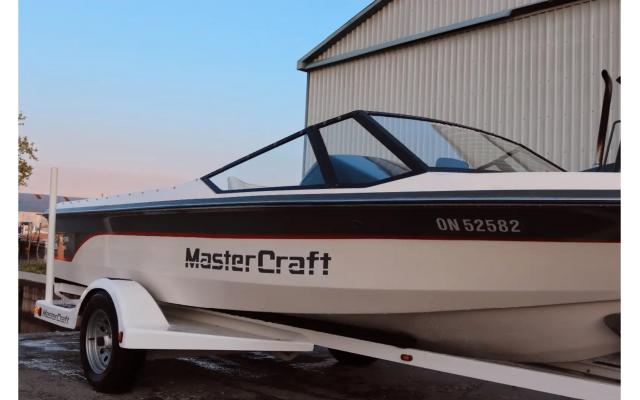 1988 MasterCraft ProStar 190 – A True Time Capsule! For Sale In Wallaceburg, Ontario, Canada N8A 4X3