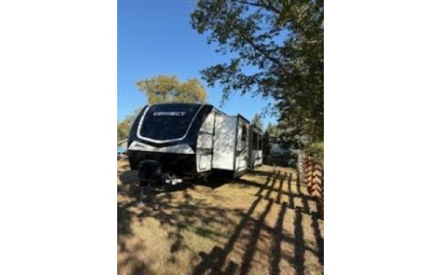 2024 Connect C302RBK Travel Trailer – For Sale in Moose Jaw, SK, S6H 3G8