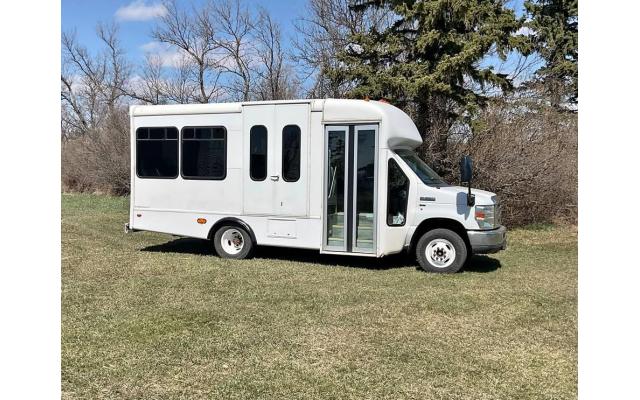 2011 Ford E-350 Super Duty Mobility Van For Sale Ryder, ND 58779